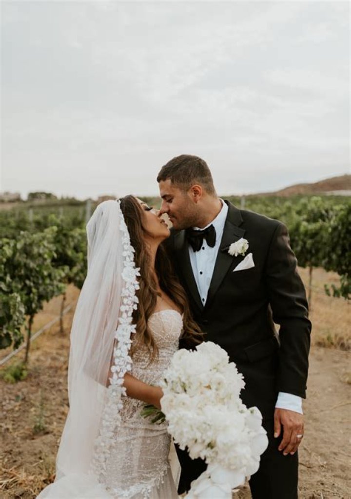 Are bar and Ashley still together?