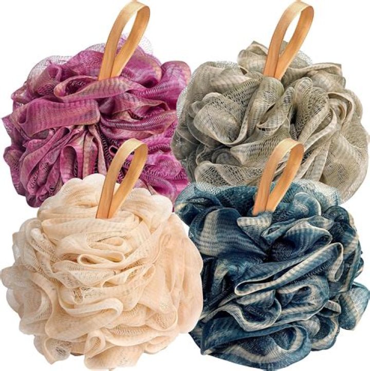 Are loofahs sanitary?