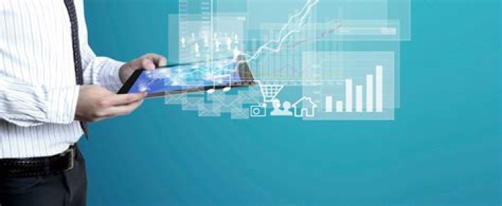 Does accounts receivable increase cash flow?