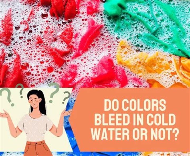 Does cold water make colors bleed?