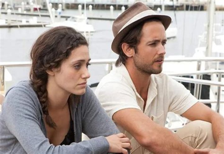 Does Fiona end up with Steve?