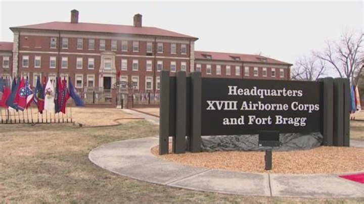 Does Fort Hood have a airborne unit?