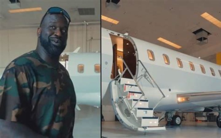 Does Shaq own a plane?