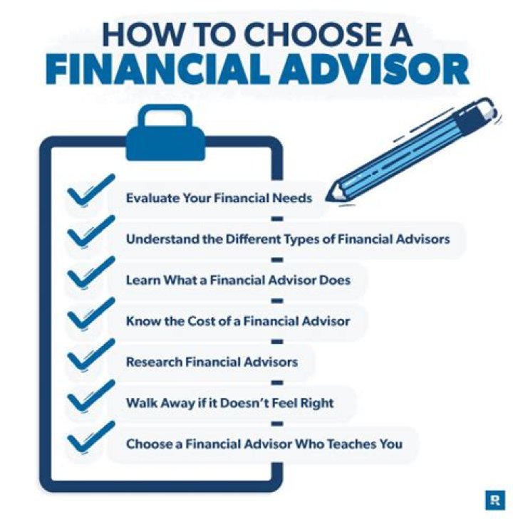 How do I choose a 2020 financial advisor?