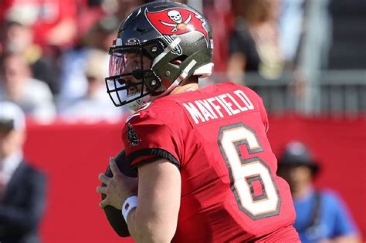 How tall is Mayfield?