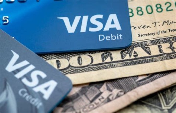 Is a purchase discount a debit or credit?