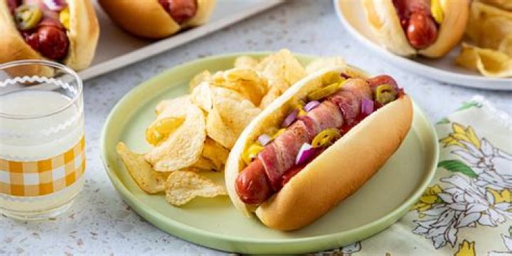 Is bacon good for dog?