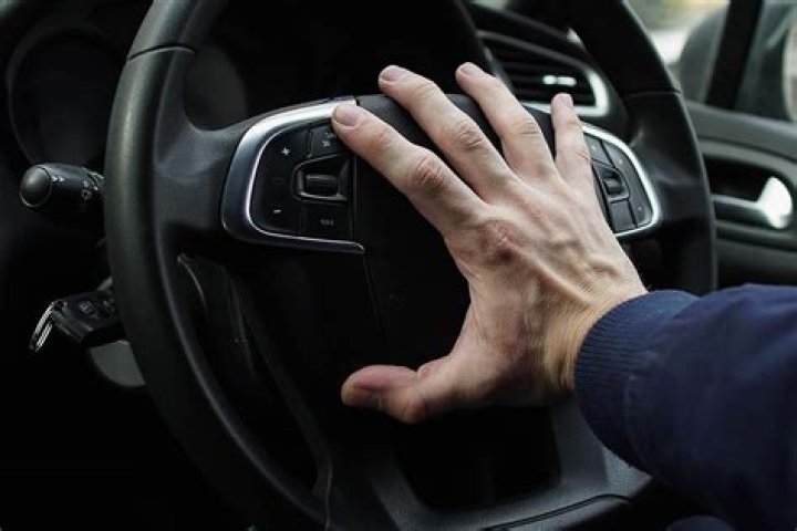 Is beeping your horn illegal?