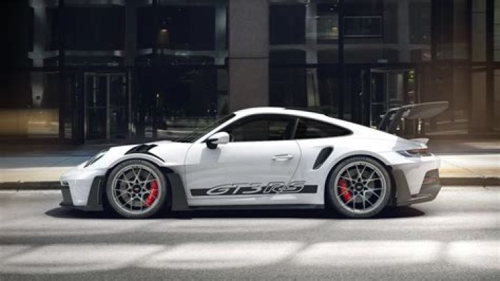 Is GTRS a V8?