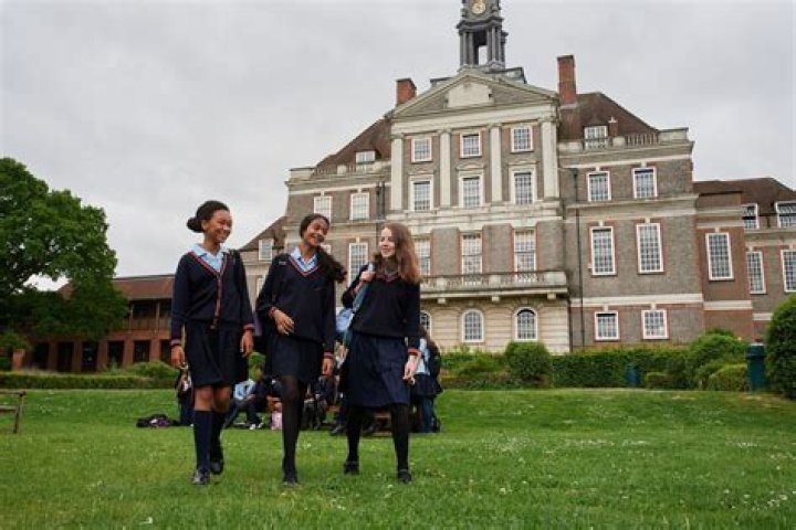 Is school in UK free?