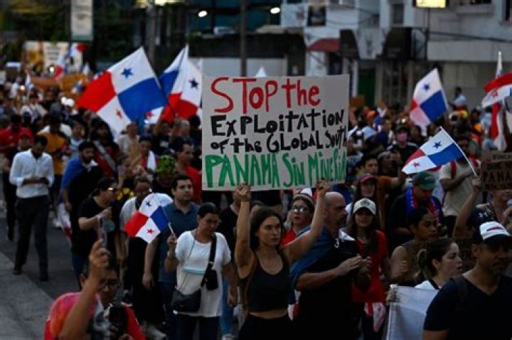 What are the major problems in Panama?