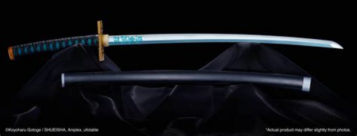 What Colour is Muichiro sword?