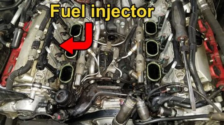 What is a fuel injector service?