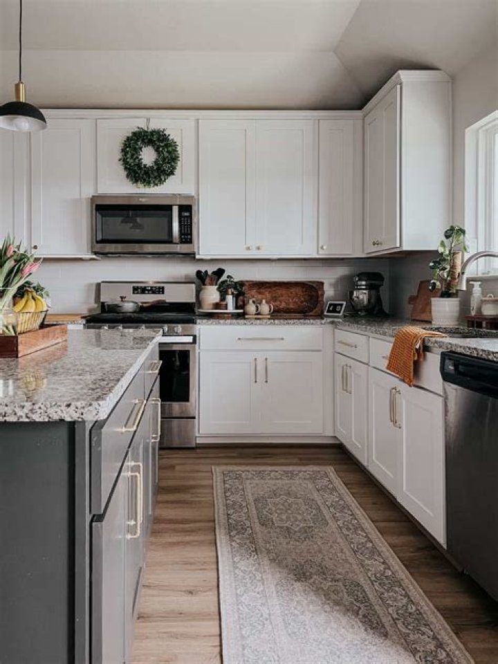 What should you put on your kitchen counters?