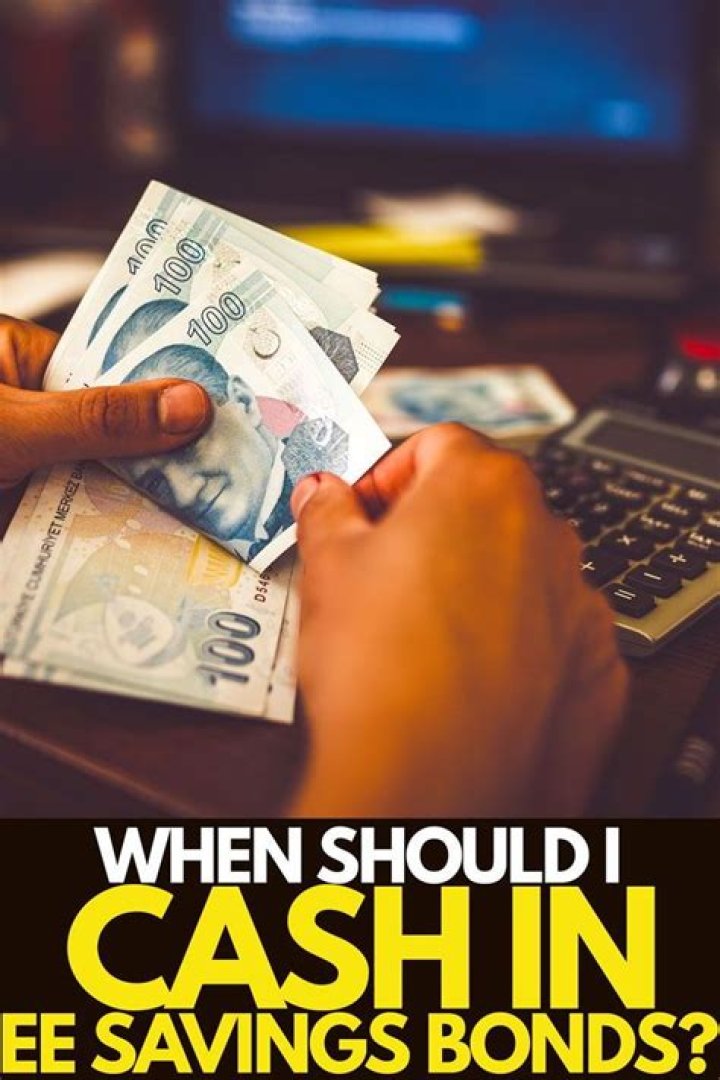 When should I cash in EE savings bonds?