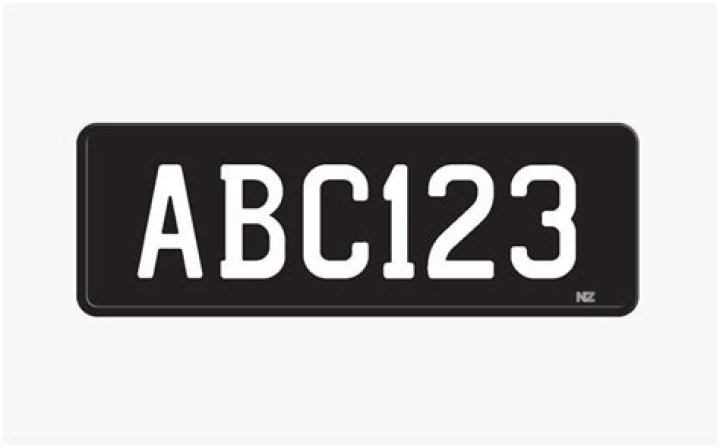 Who can use black number plate?