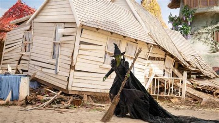 Why did Mona hit Bethany?