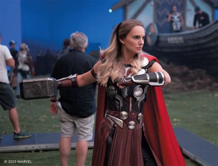 Why did Natalie Portman leave Marvel?