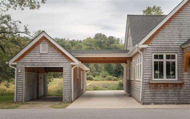Why do older homes have detached garages?